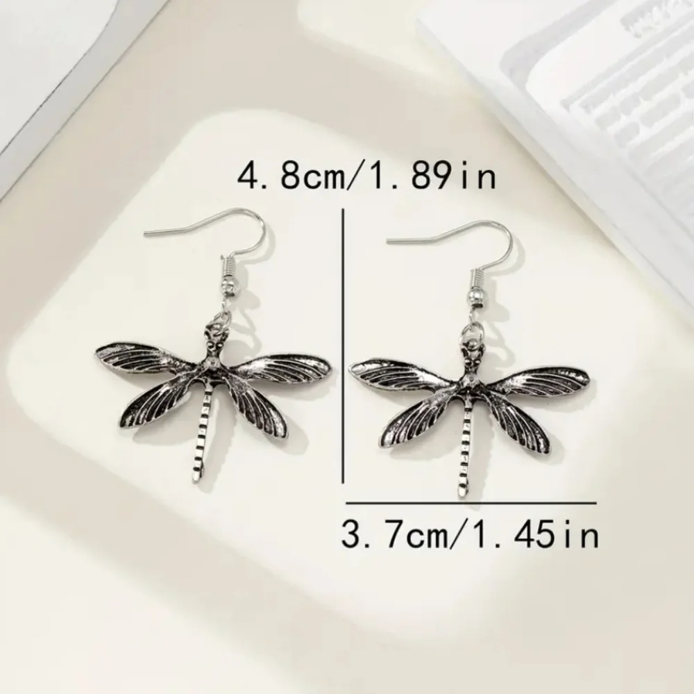 Dragonfly Earrings vintage inspired